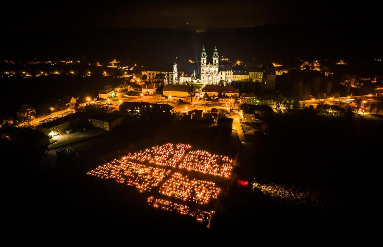 Agroturystyka Zielna 16. Krzeszow  Bagian luar foto